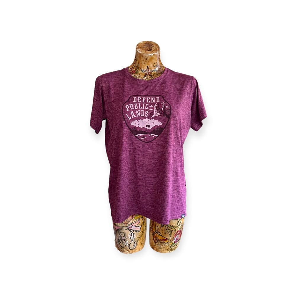 Patagonia Women's 'Defend Public Lands' Short Sleeve Tee - Plum